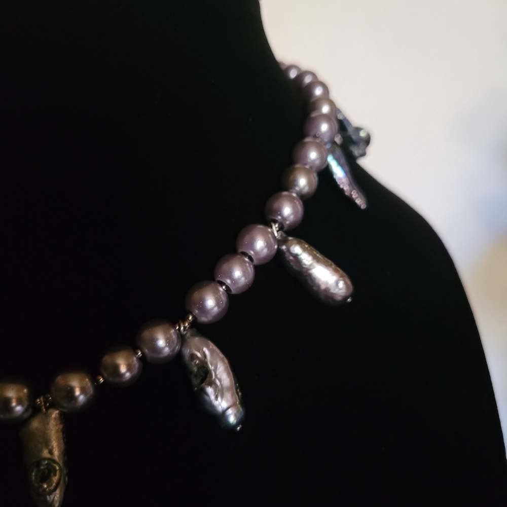 Fresh water pearls and glass pearls